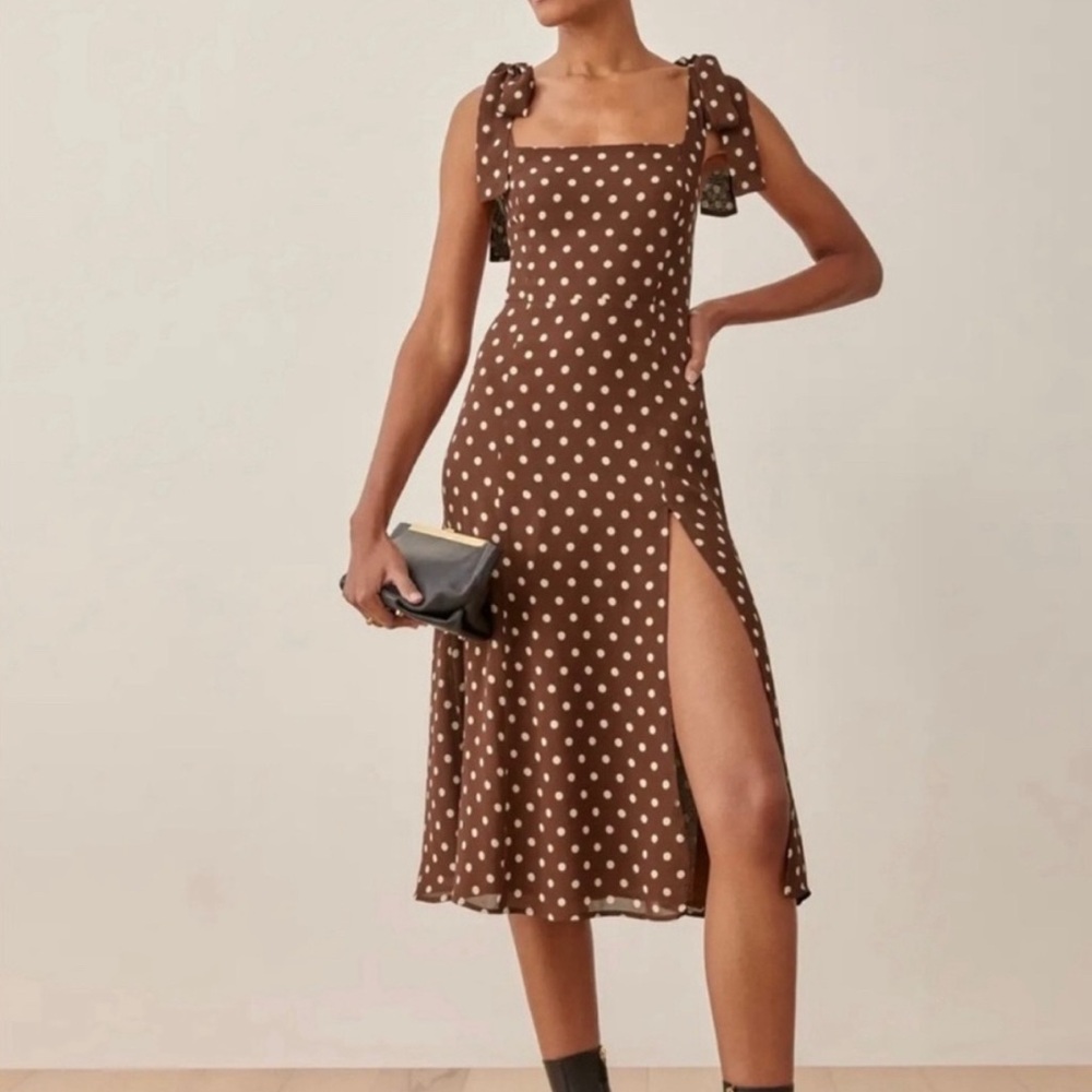 Reformation Twilight Dress in “Au lait” brown - size 10